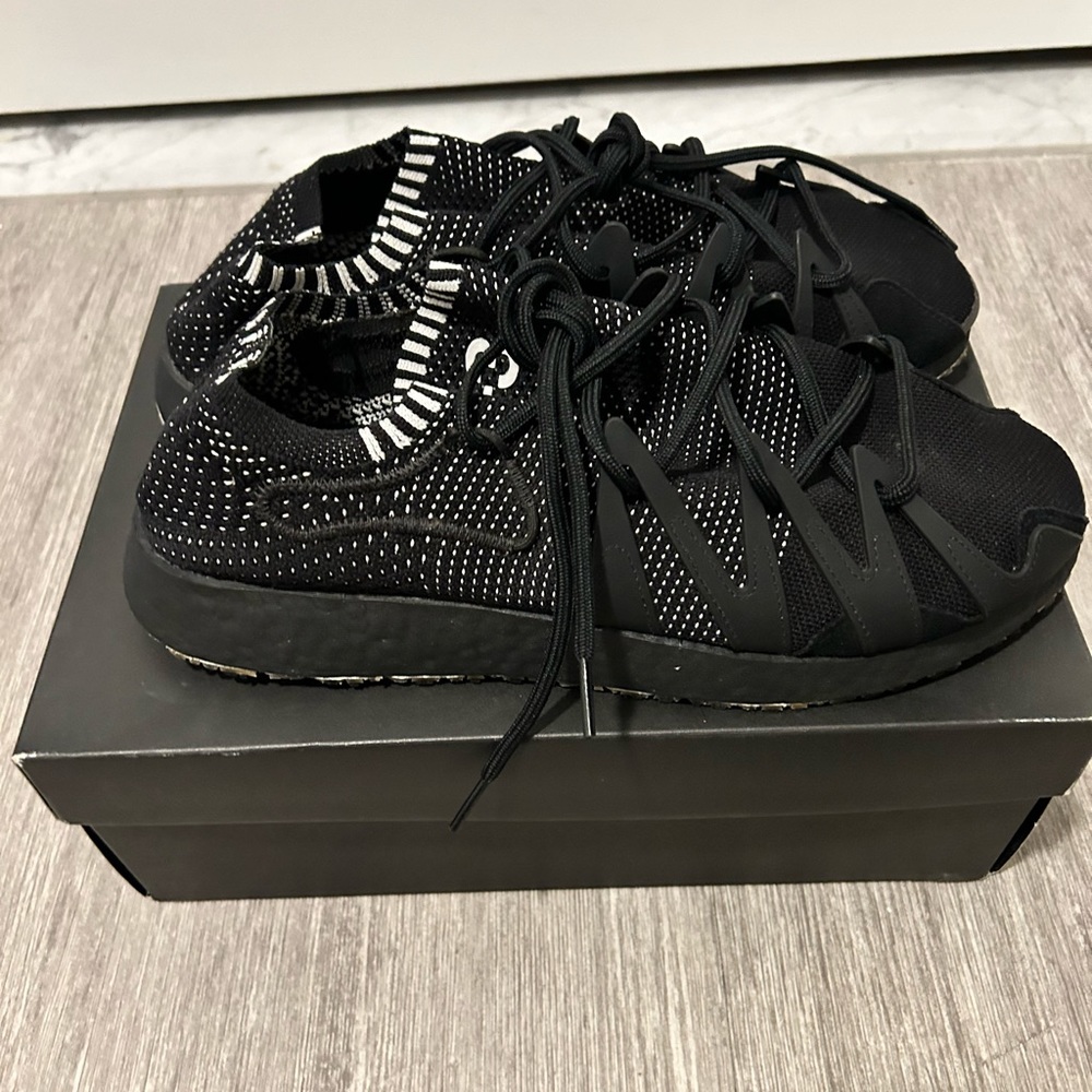 Men’s Y-3 RATIO RACEr - Picture 5 of 7